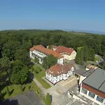 Holtur - Sanatorium Uzdrowiskowe *