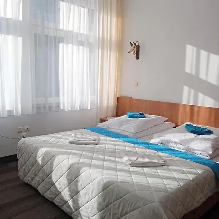 Дерев'яний котедж Holtur - Sanatorium Uzdrowiskowe Колобжег