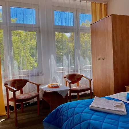 Holtur - Sanatorium Uzdrowiskowe Дерев'яний котедж Колобжег