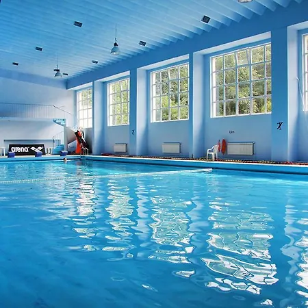 Дерев'яний котедж Holtur - Sanatorium Uzdrowiskowe